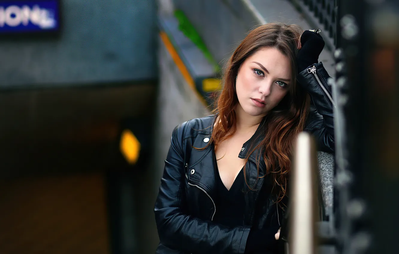 Photo wallpaper look, girl, jacket, brown hair, Imogen Dyer