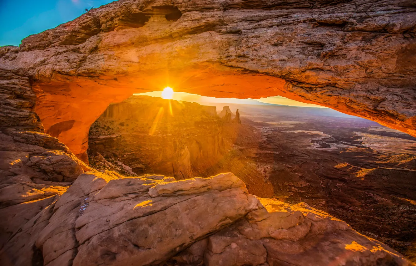 Photo wallpaper the sun, landscape, stones, rocks, canyon, arch, USA, Mesa Arch