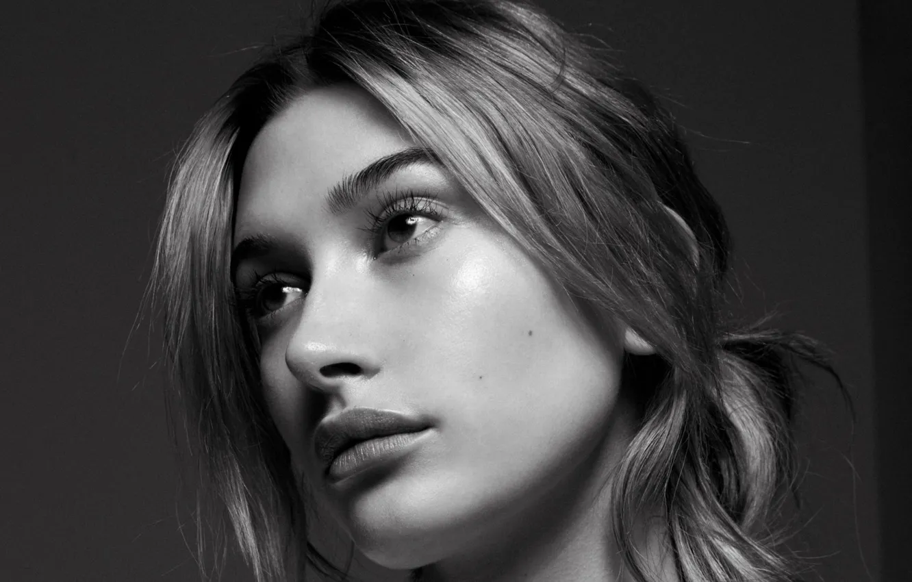 Photo wallpaper model, black and white, Hailey Baldwin