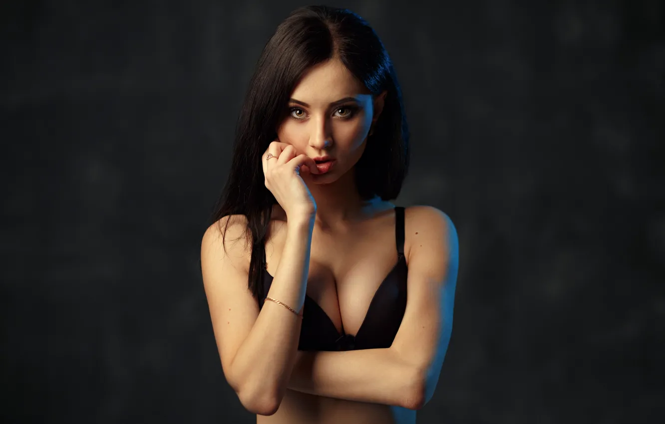 Photo wallpaper portrait, neckline, Irina, Studio, brown-eyed, Ira