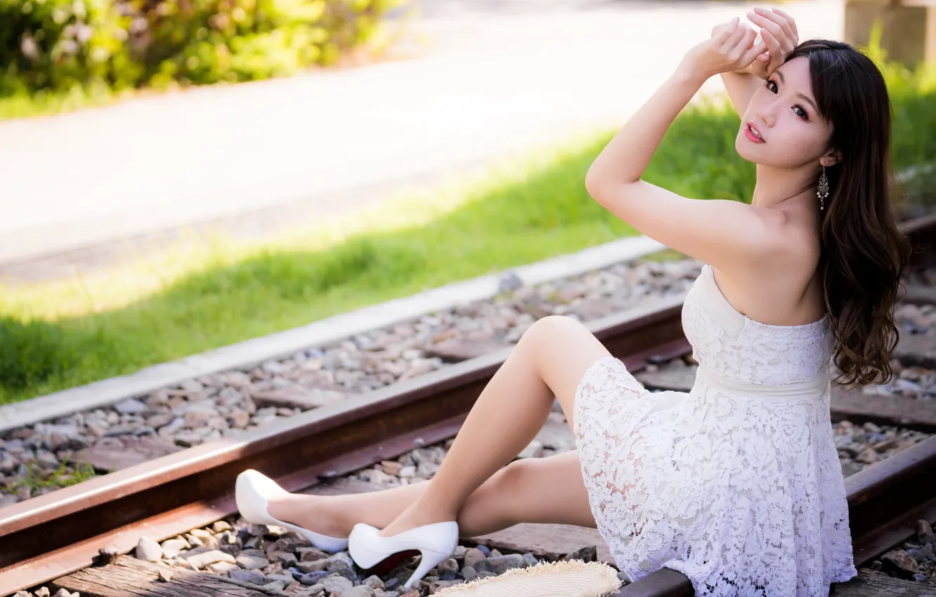 Photo wallpaper girl, railroad, Asian