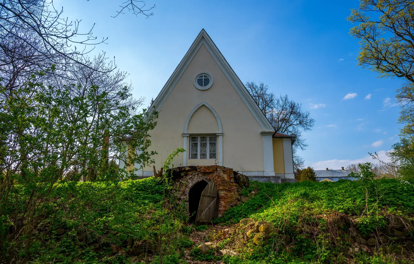 Photo wallpaper home, the door, the basement