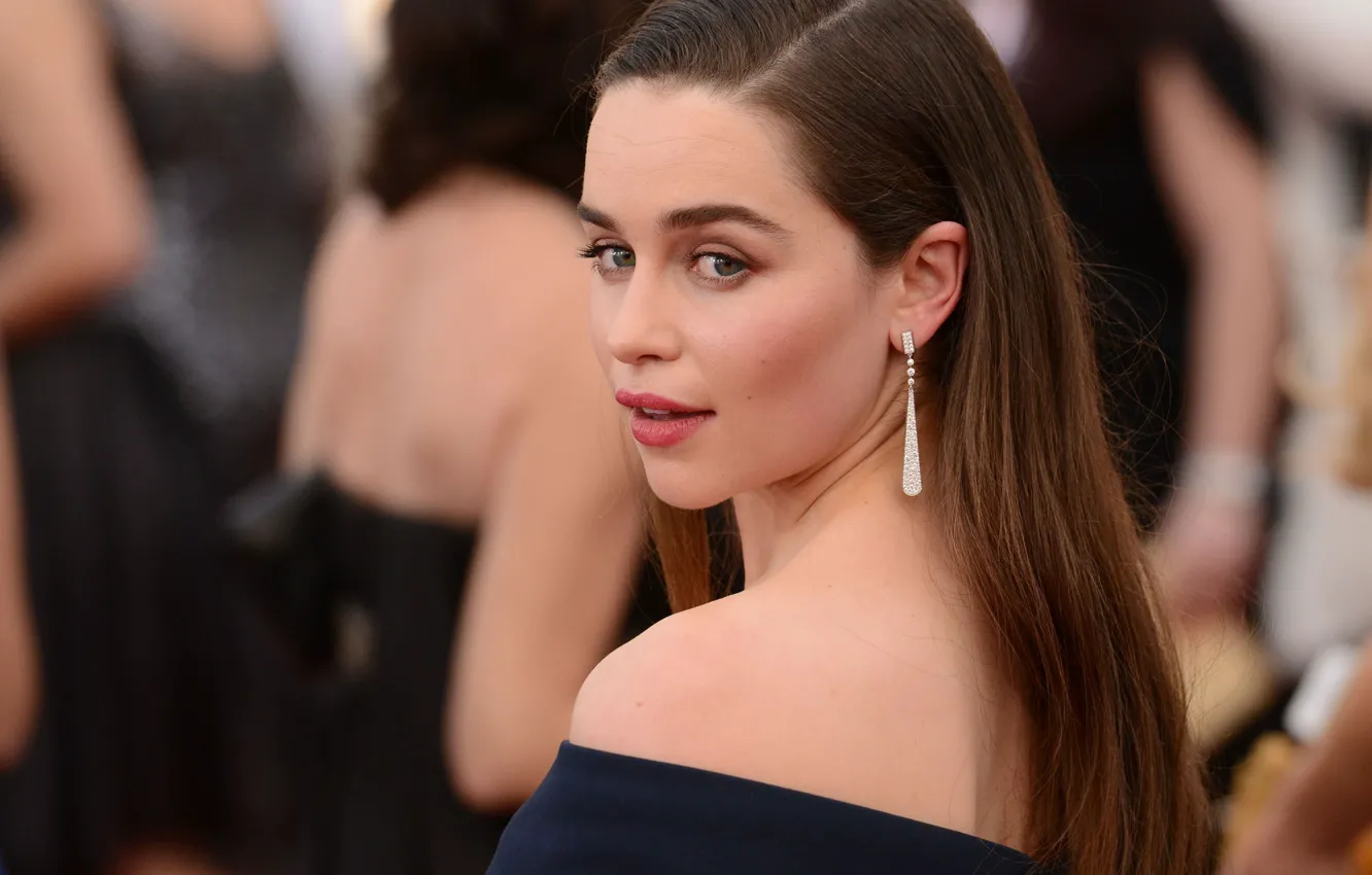 Photo wallpaper eyes, look, face, hair, earrings, lips, Emilia Clarke, Emilia Clarke