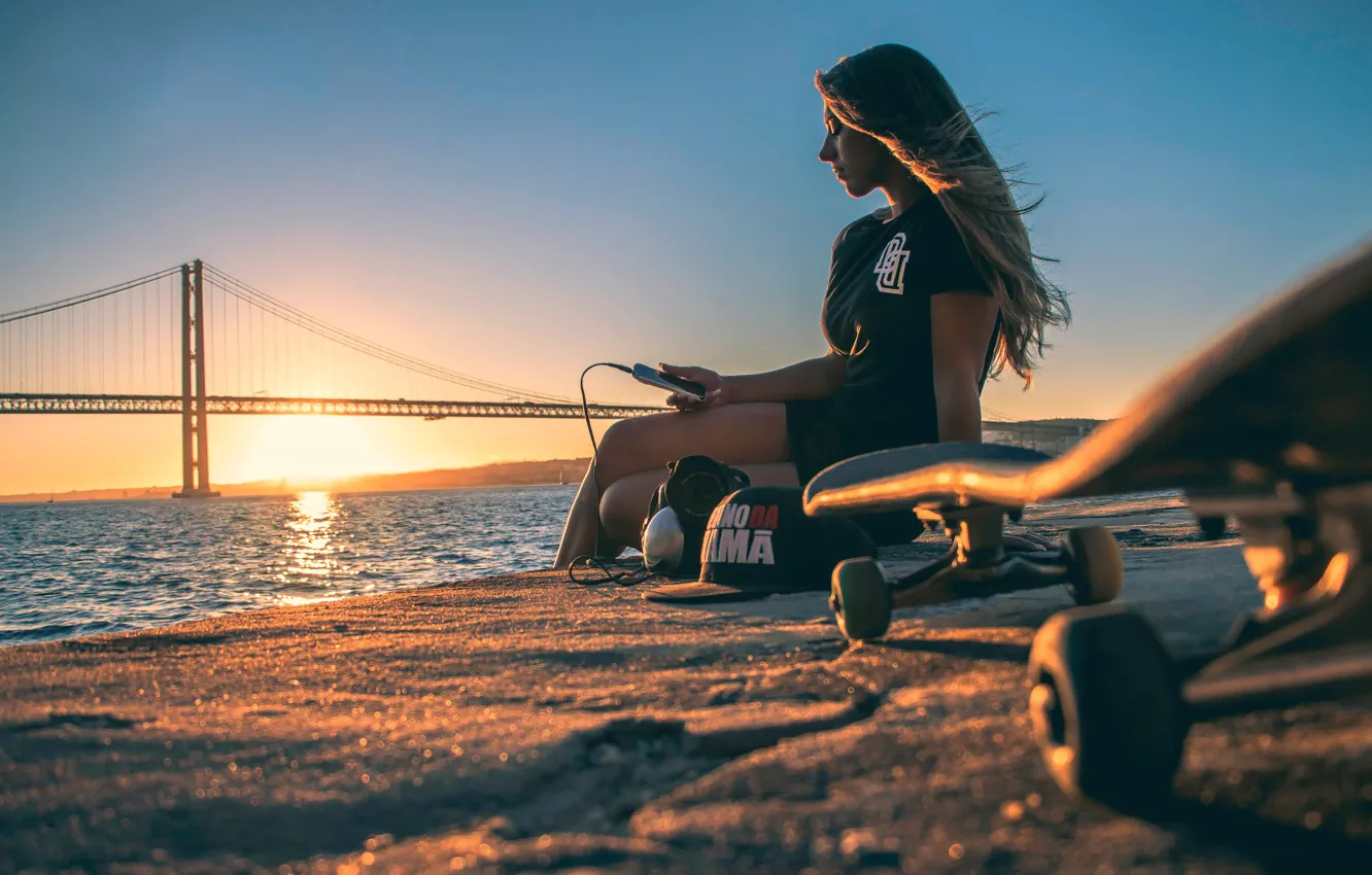 Photo wallpaper girl, the sun, bridge, skate