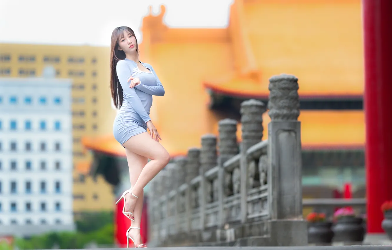 Photo wallpaper look, the city, model, portrait, makeup, figure, dress, hairstyle