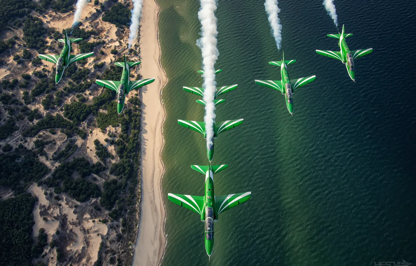 Photo wallpaper sea, shore, smoke, aerobatic team, link, Hawker Siddeley Hawk, HESJA Air-Art Photography, Saudi Hawks