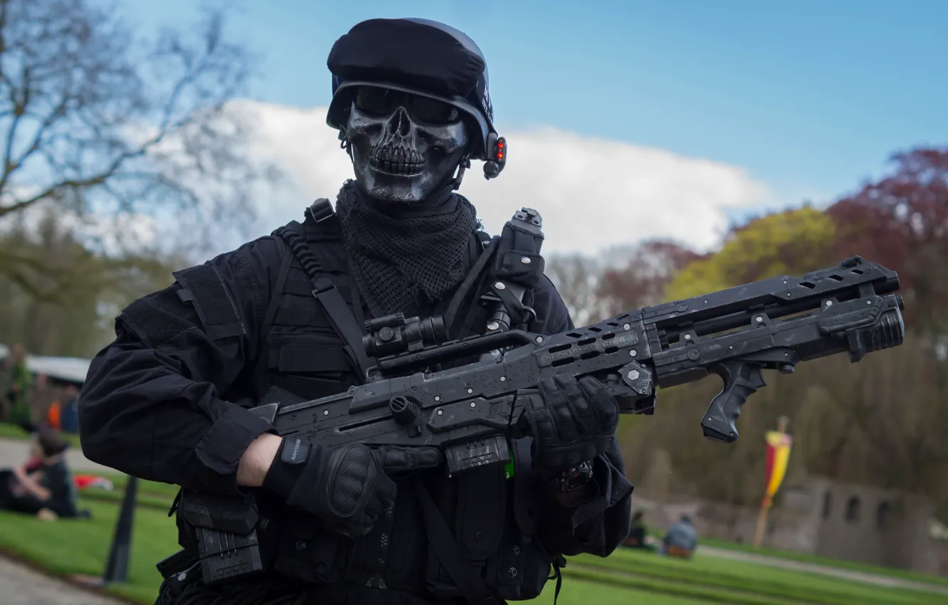 Photo wallpaper weapons, mask, soldiers, form