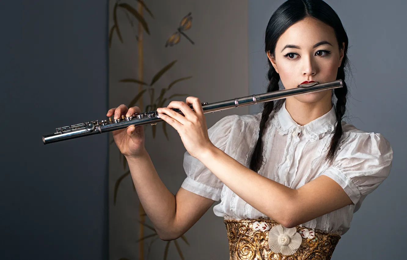 Photo wallpaper girl, flute, Anjillah