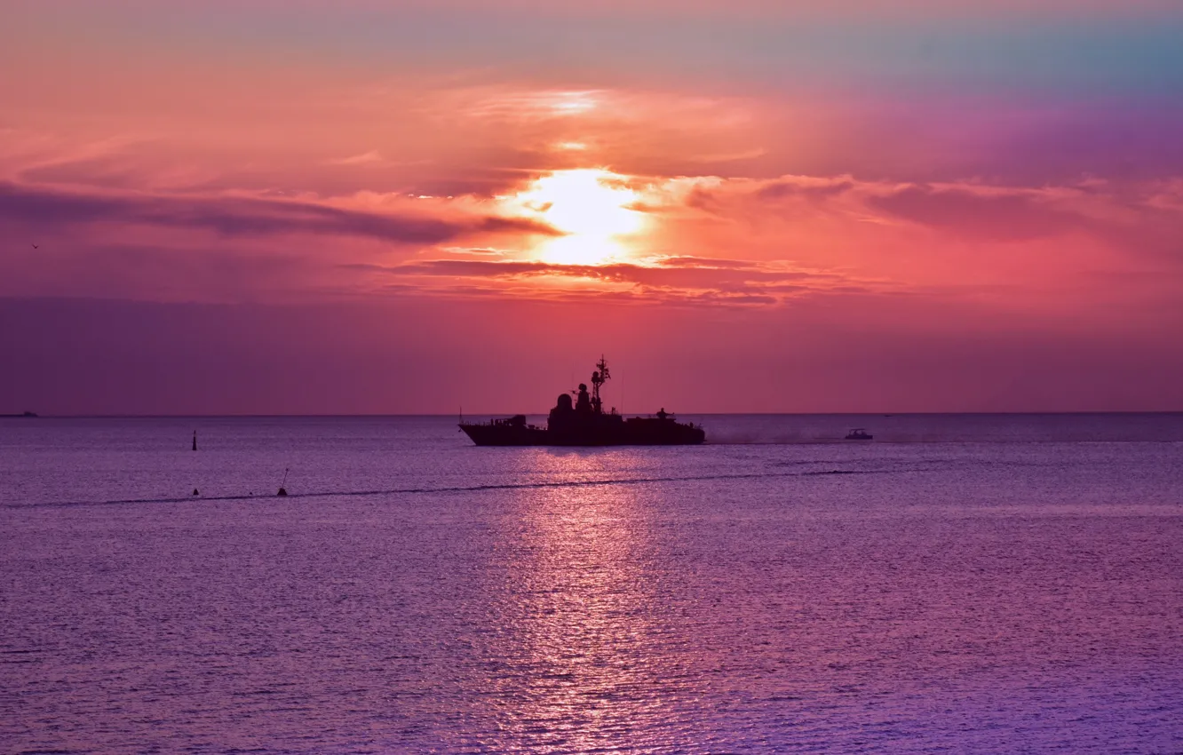 Photo wallpaper ship, the evening, The black sea