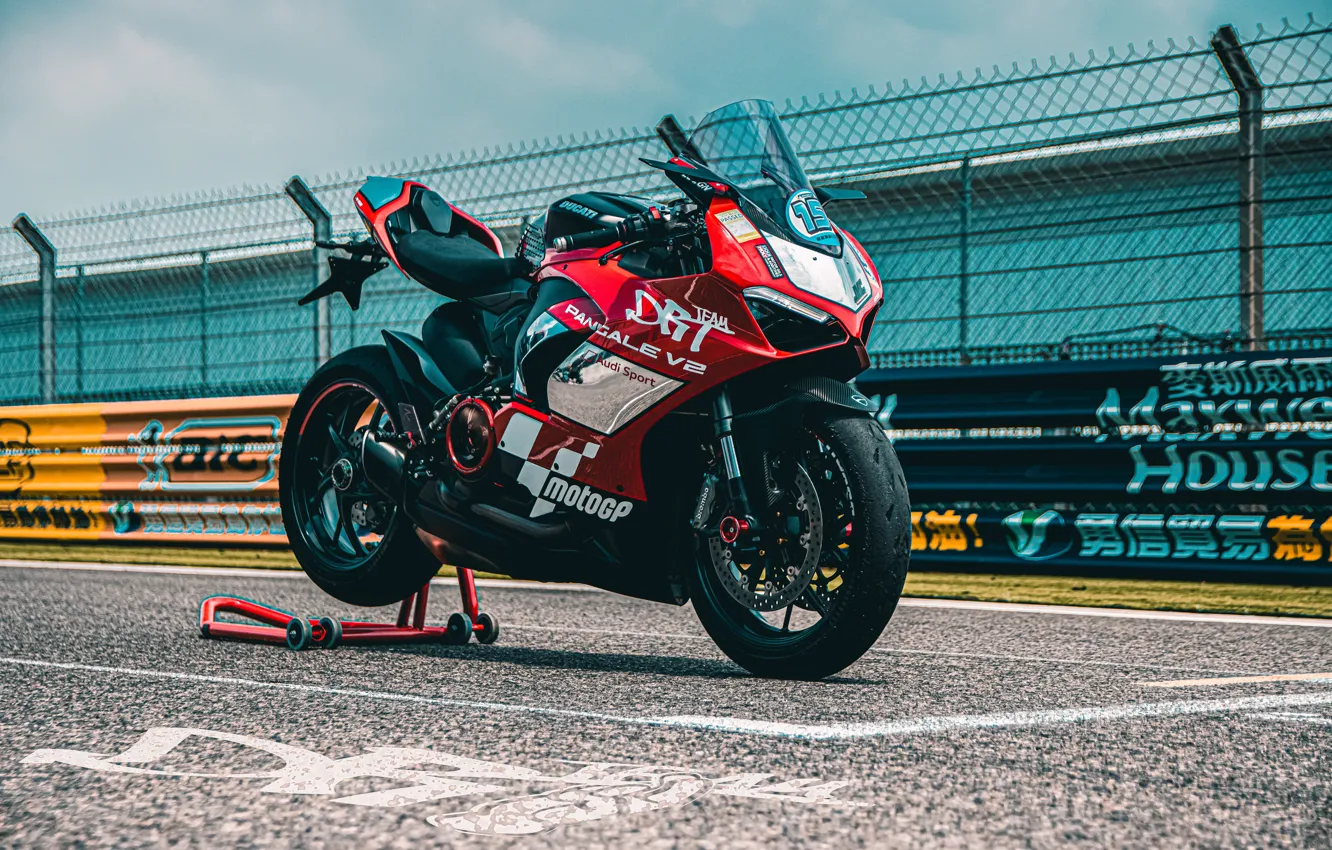 Photo wallpaper Red, Black, White, Panigale V2