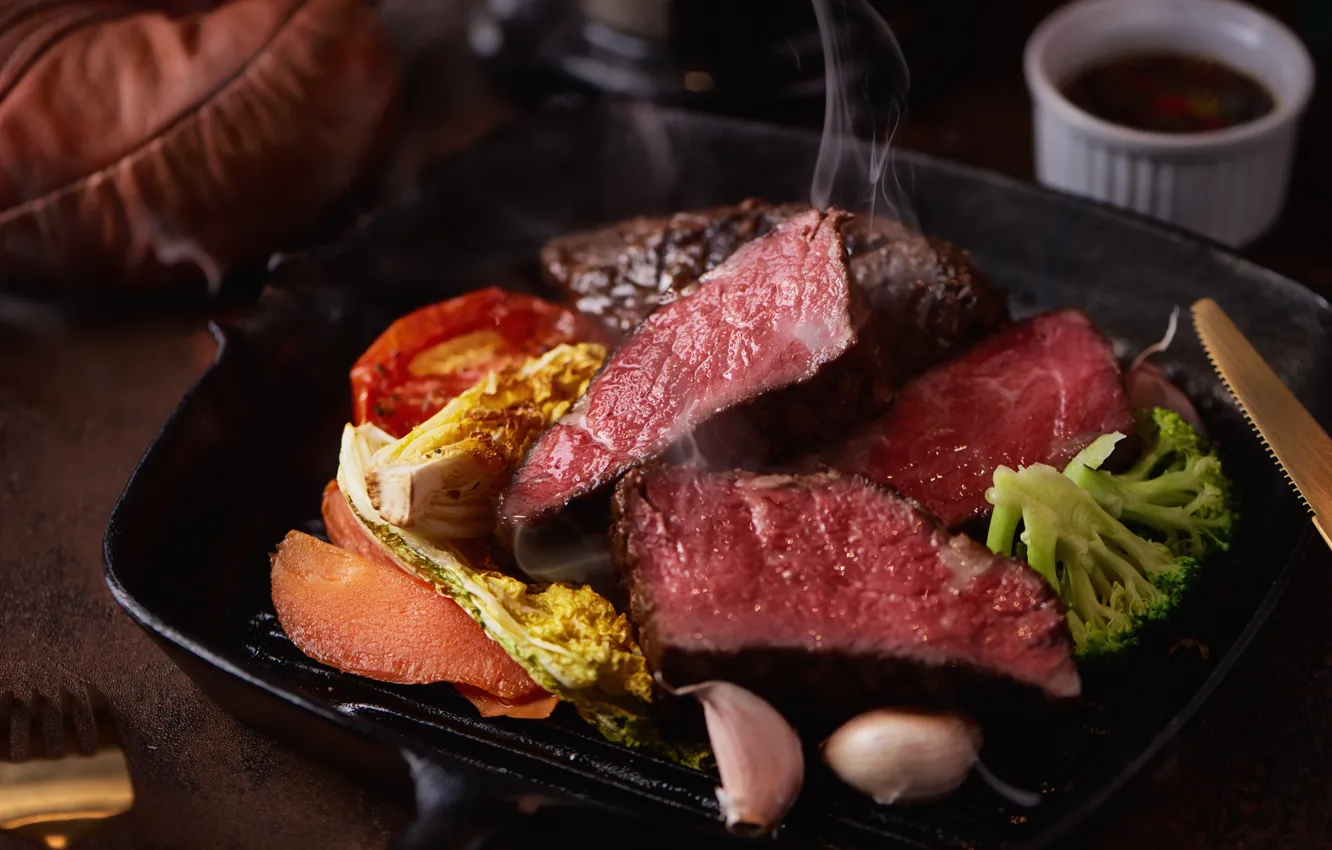 Photo wallpaper meat, vegetables, garlic, broccoli