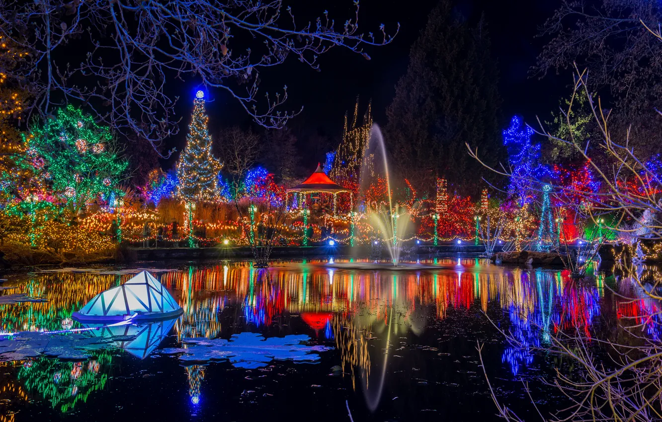 Photo wallpaper night, lights, pond, Park, reflection, new year, Christmas, garland