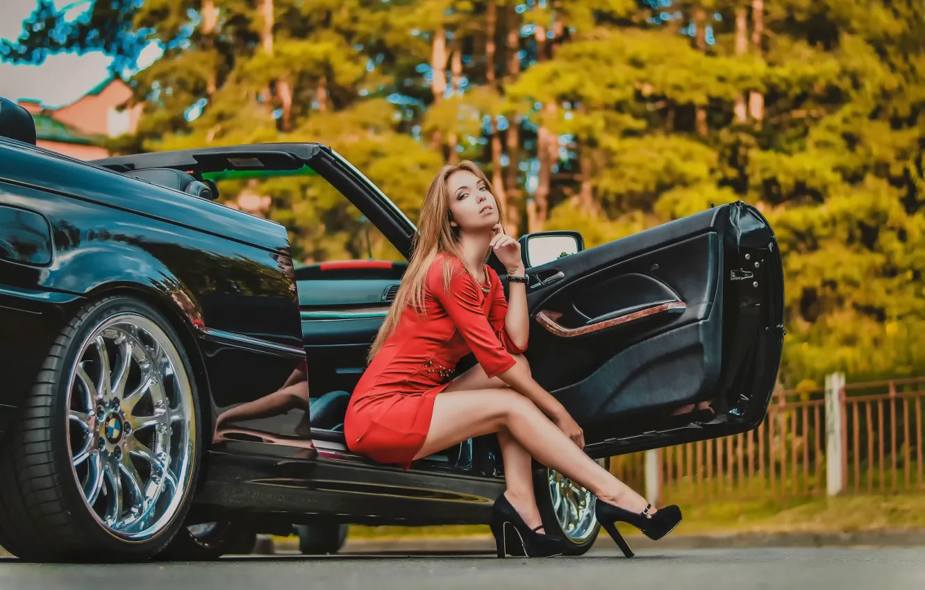 Photo wallpaper machine, auto, dress, legs, in red