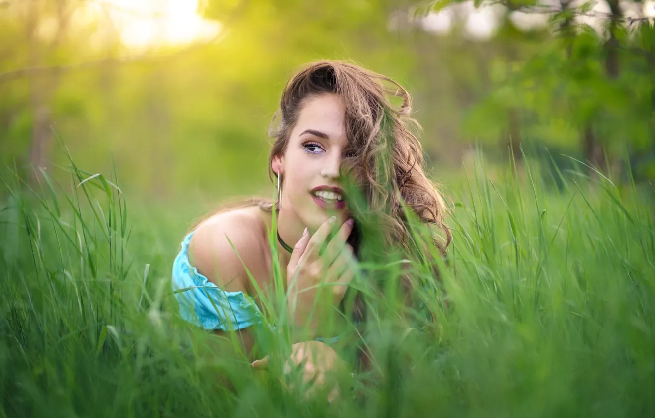 Photo wallpaper grass, girl, light, trees, beautiful, Melania, Vibrant Shots