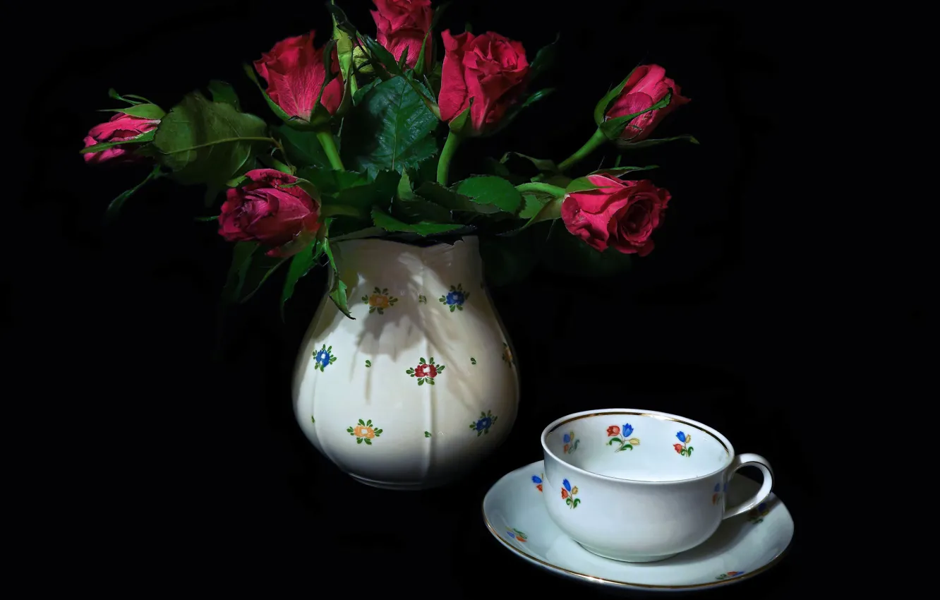 Photo wallpaper background, Cup, vase, still life, saucer, red roses