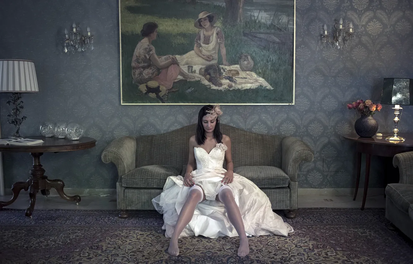 Photo wallpaper girl, sofa, Clear