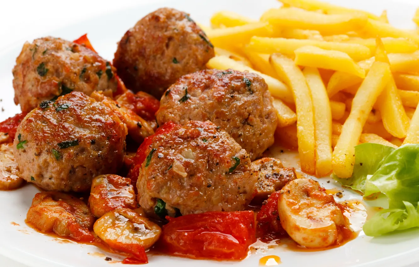 Photo wallpaper food, mushrooms, potatoes, Lunch, Fries, meatballs