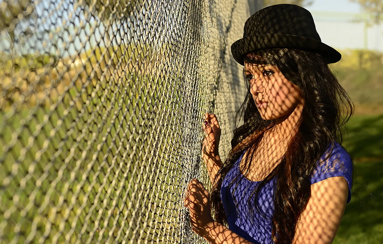 Photo wallpaper girl, the fence, hat