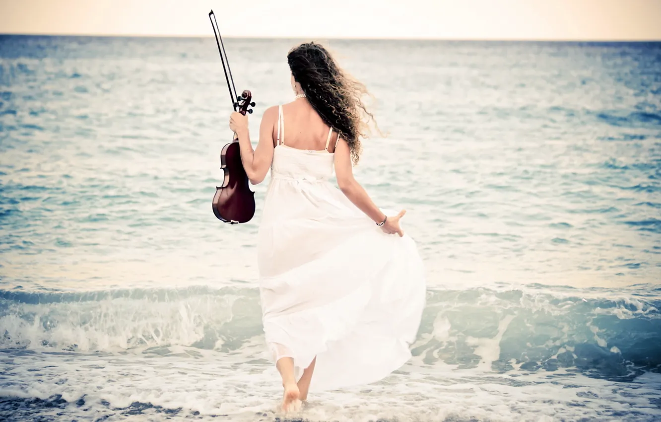 Photo wallpaper sea, girl, violin