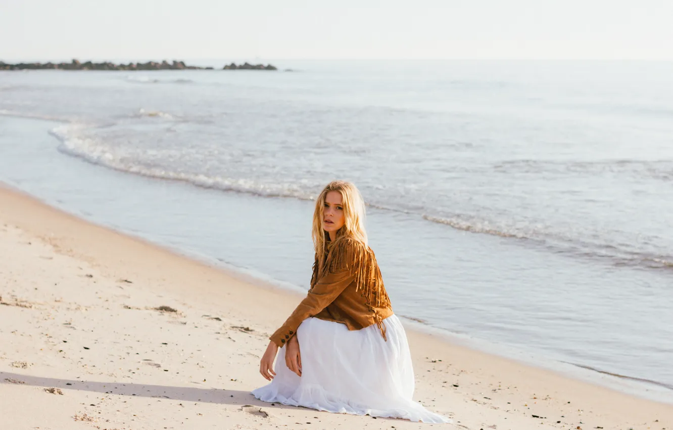 Photo wallpaper wave, beach, girl, sitting