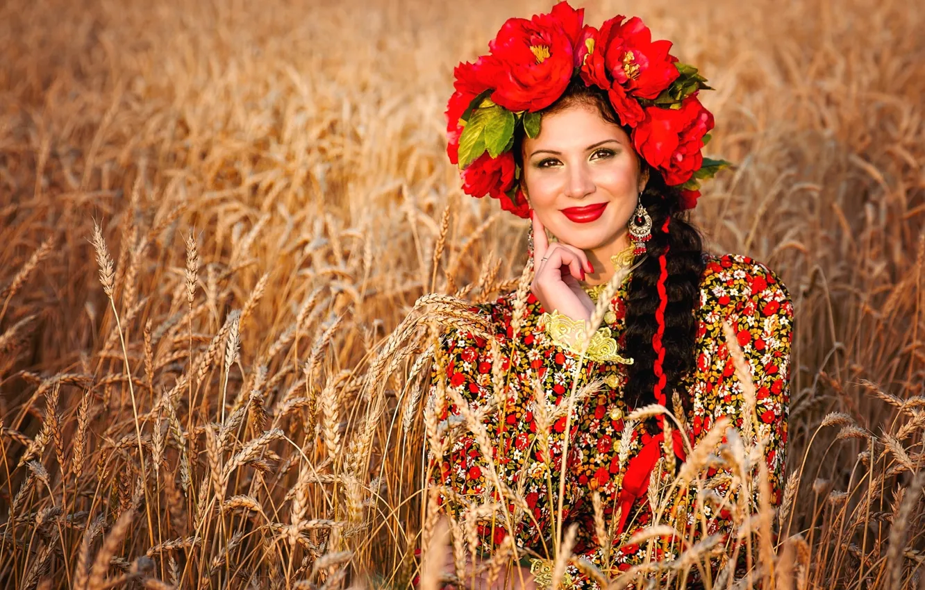 Photo wallpaper field, brunette, wreath