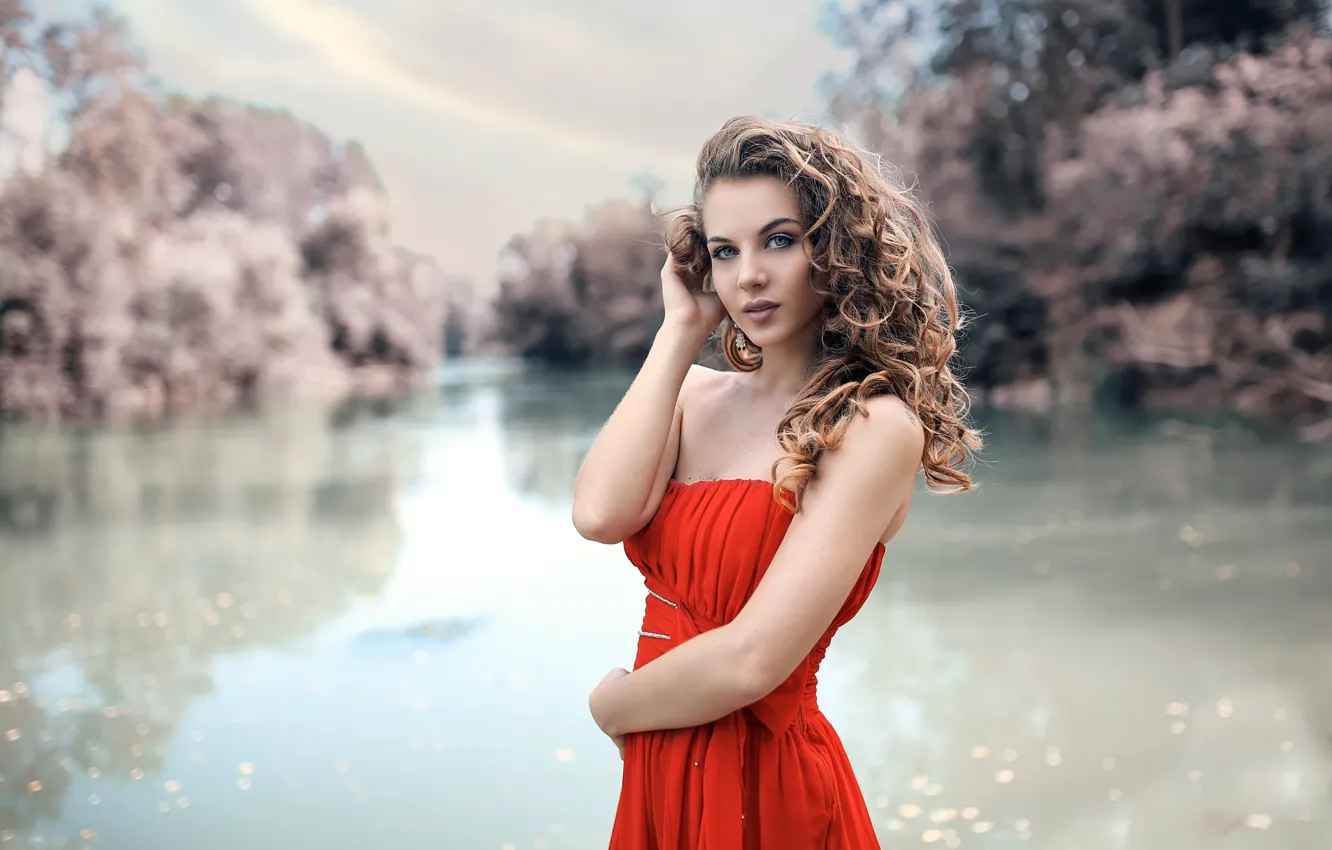 Photo wallpaper makeup, in red, curls, Alessandro Di Cicco, River Flows