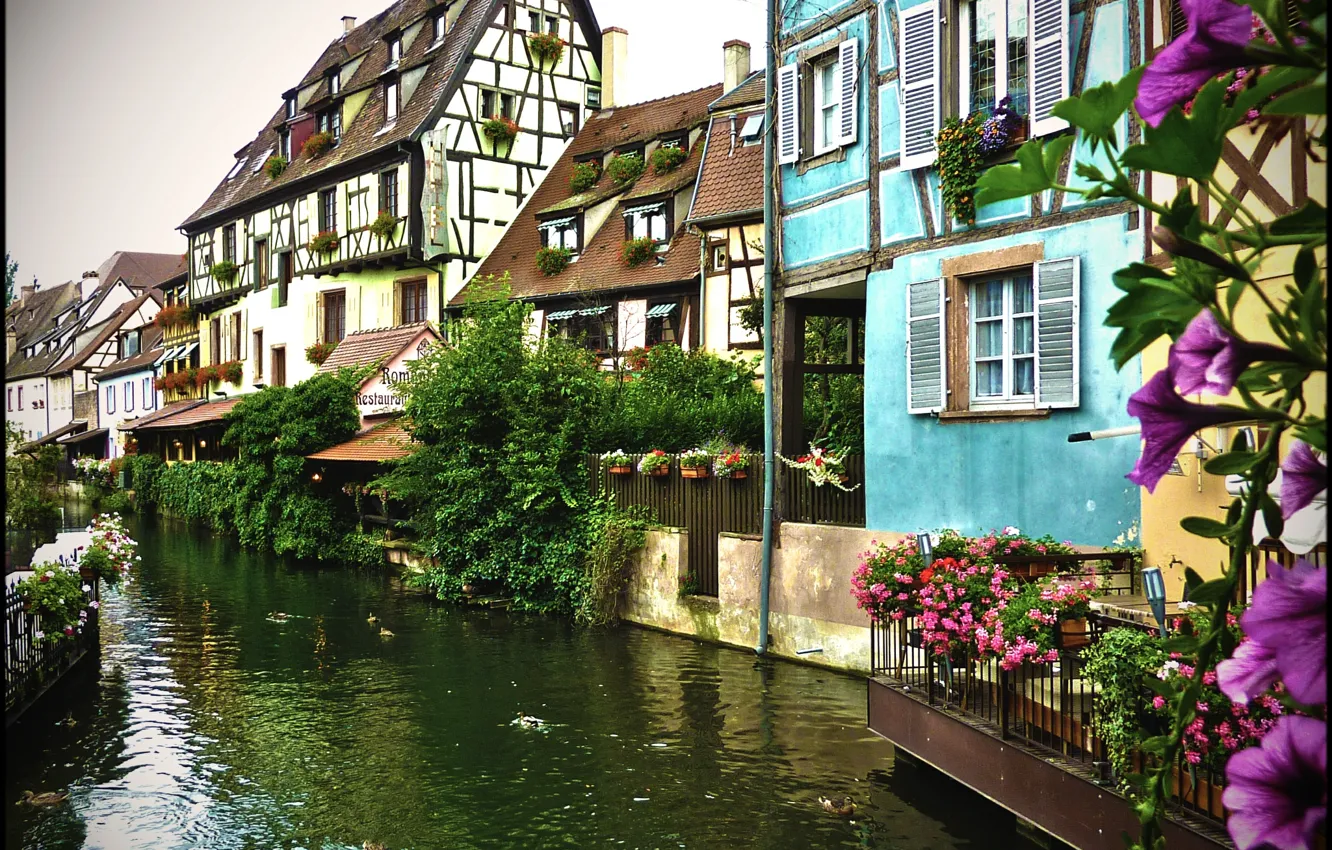 Photo wallpaper France, building, home, window, channel, pot, Strasbourg, France