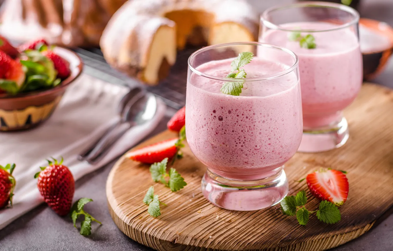 Photo wallpaper berries, milk, strawberry, cocktail