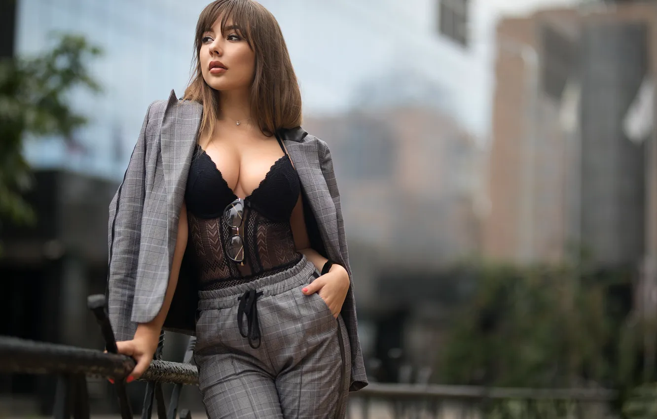 Photo wallpaper chest, look, girl, pose, glasses, Dmitry Shulgin, Hope Batyshev