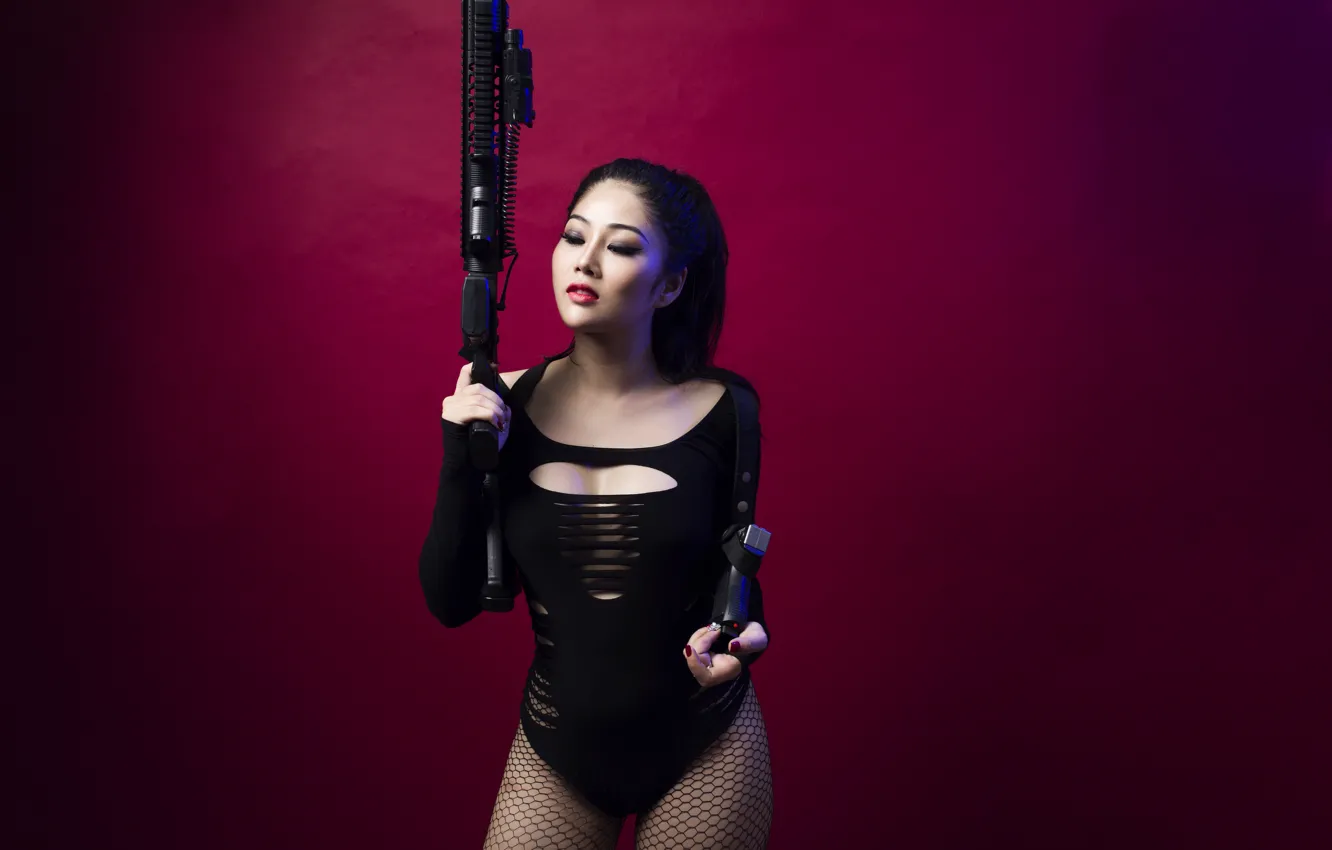 Photo wallpaper weapons, pose, girl