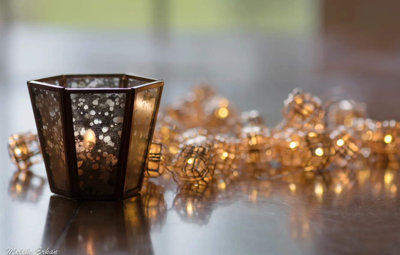 Photo wallpaper light, garland, candle holder