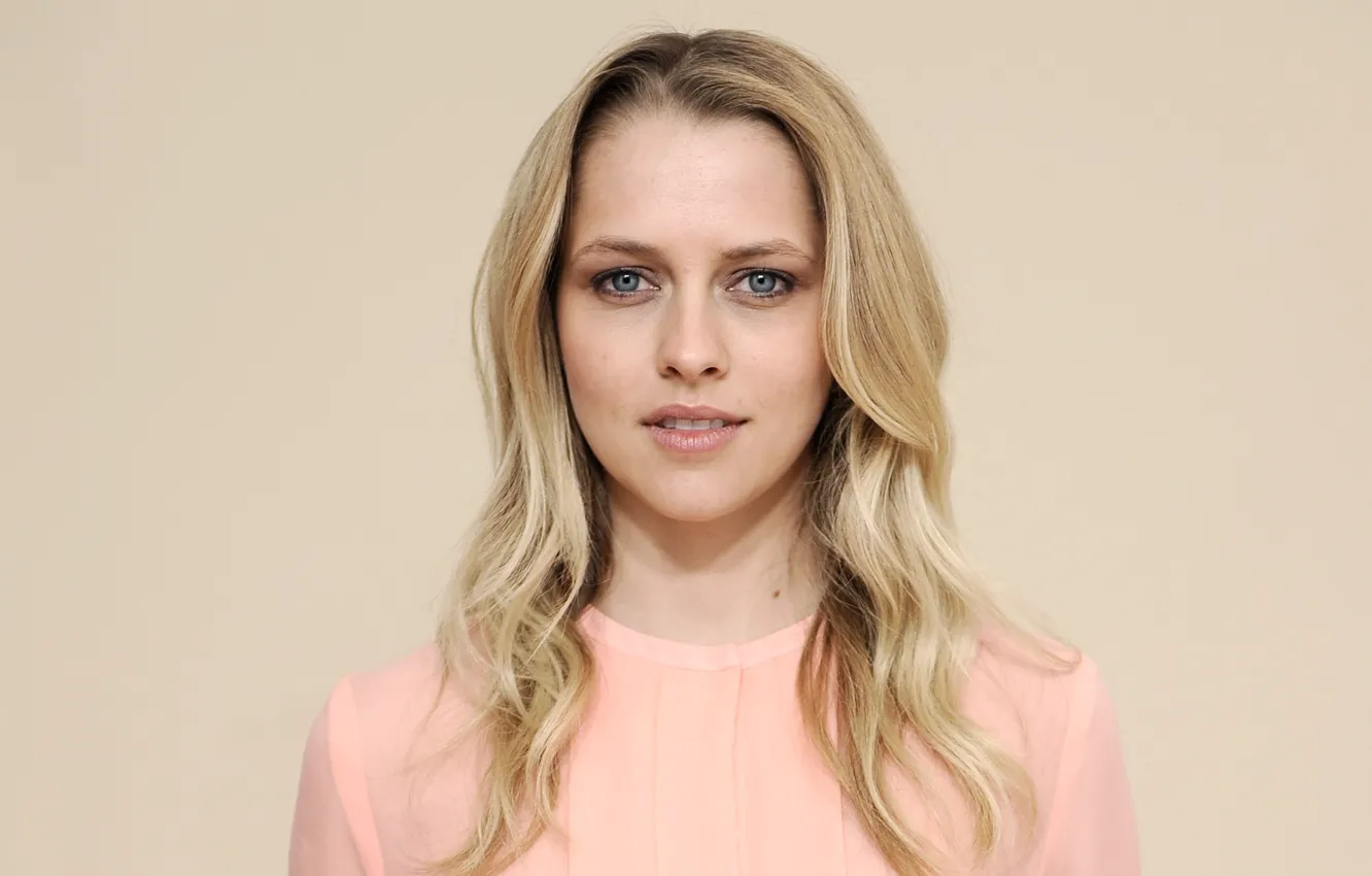 Photo wallpaper look, girl, pose, actress, hair, Teresa Palmer, Teresa Palmer