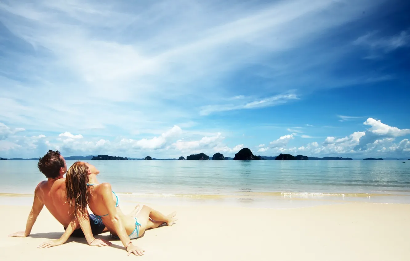 Photo wallpaper beach, the ocean, stay, woman, vacation, male
