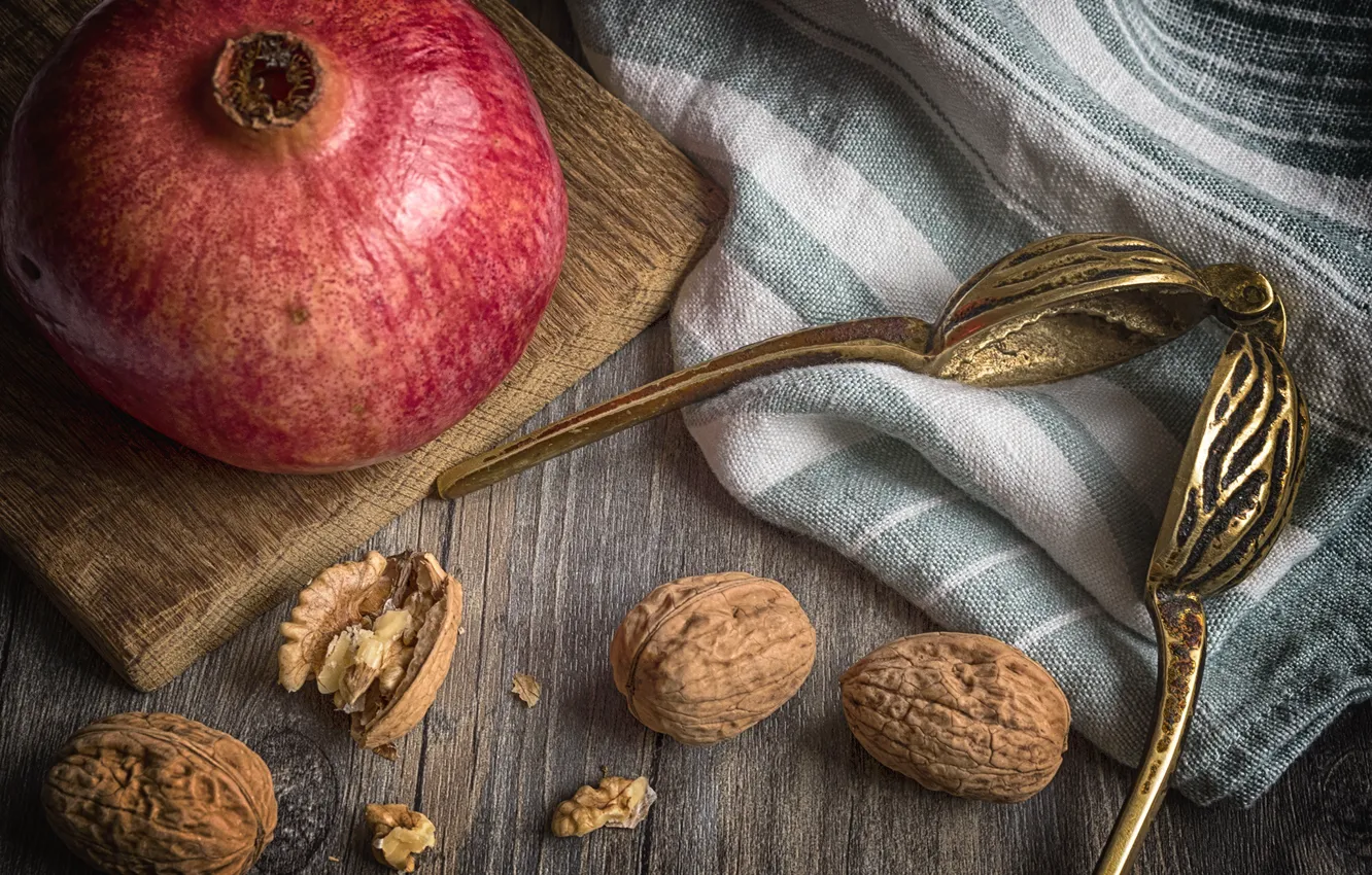 Photo wallpaper Board, nuts, garnet