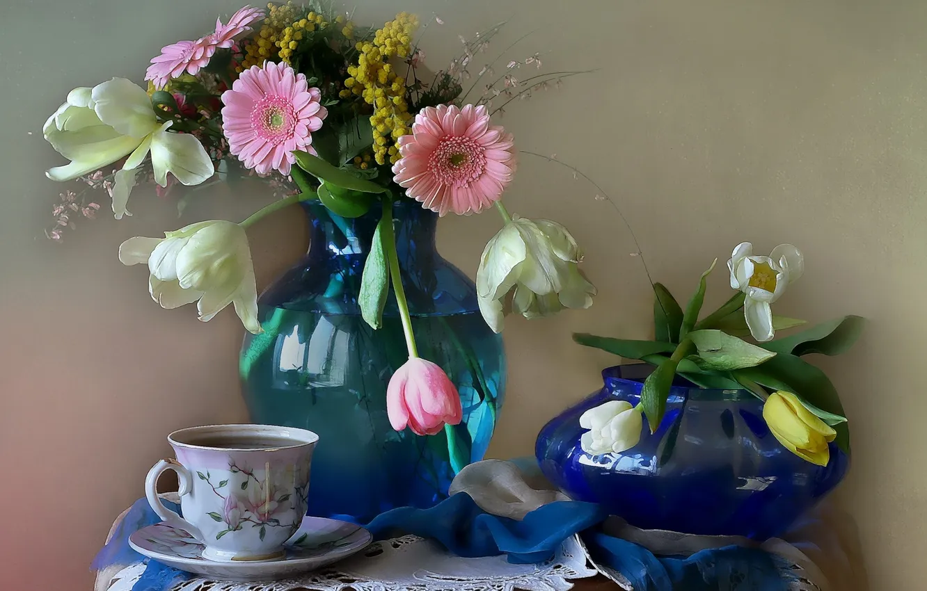 Photo wallpaper flowers, bouquet, Cup, still life