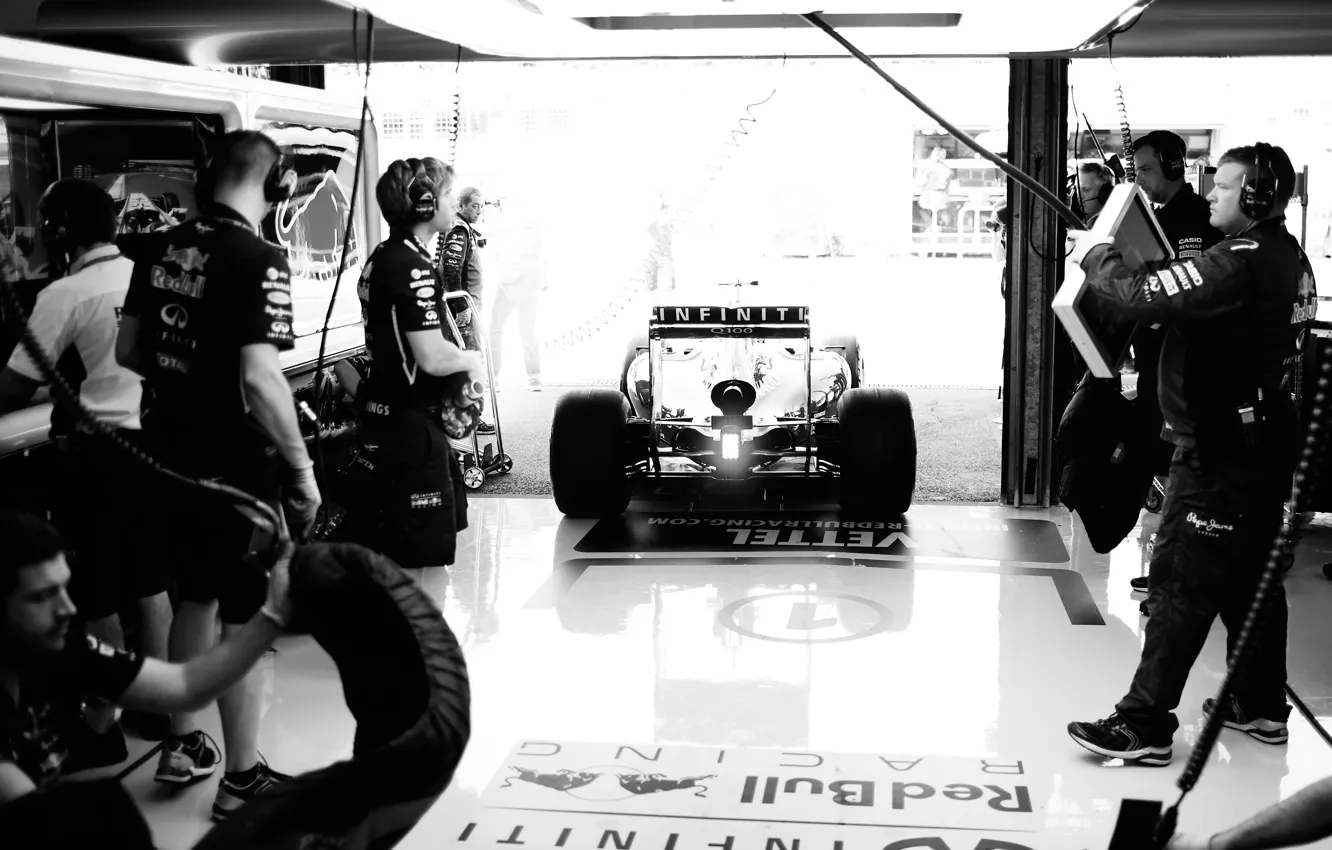 Photo wallpaper Formula 1, Vettel, Sebastian, Ifiniti Red Bull Racing