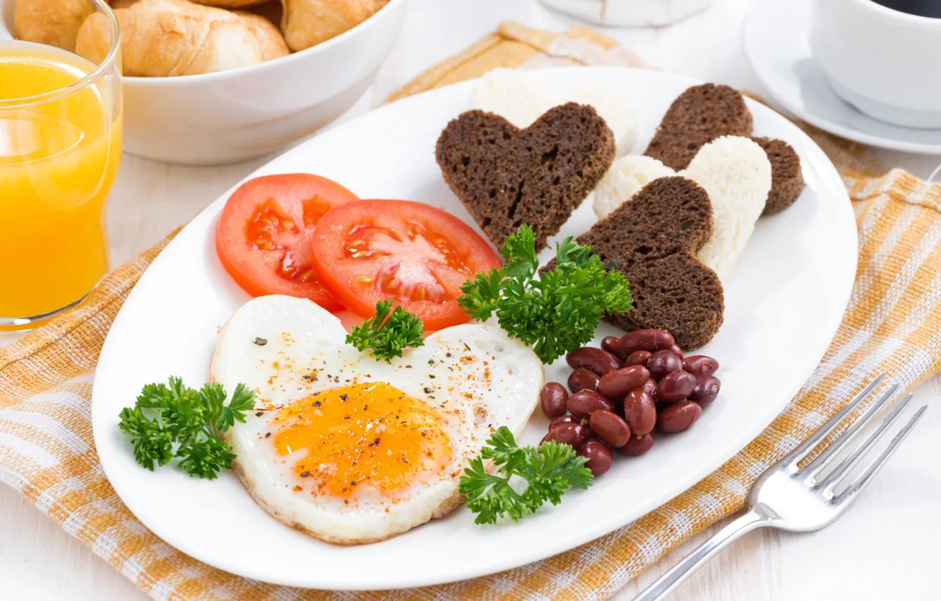 Photo wallpaper greens, scrambled eggs, tomatoes, beans, croutons