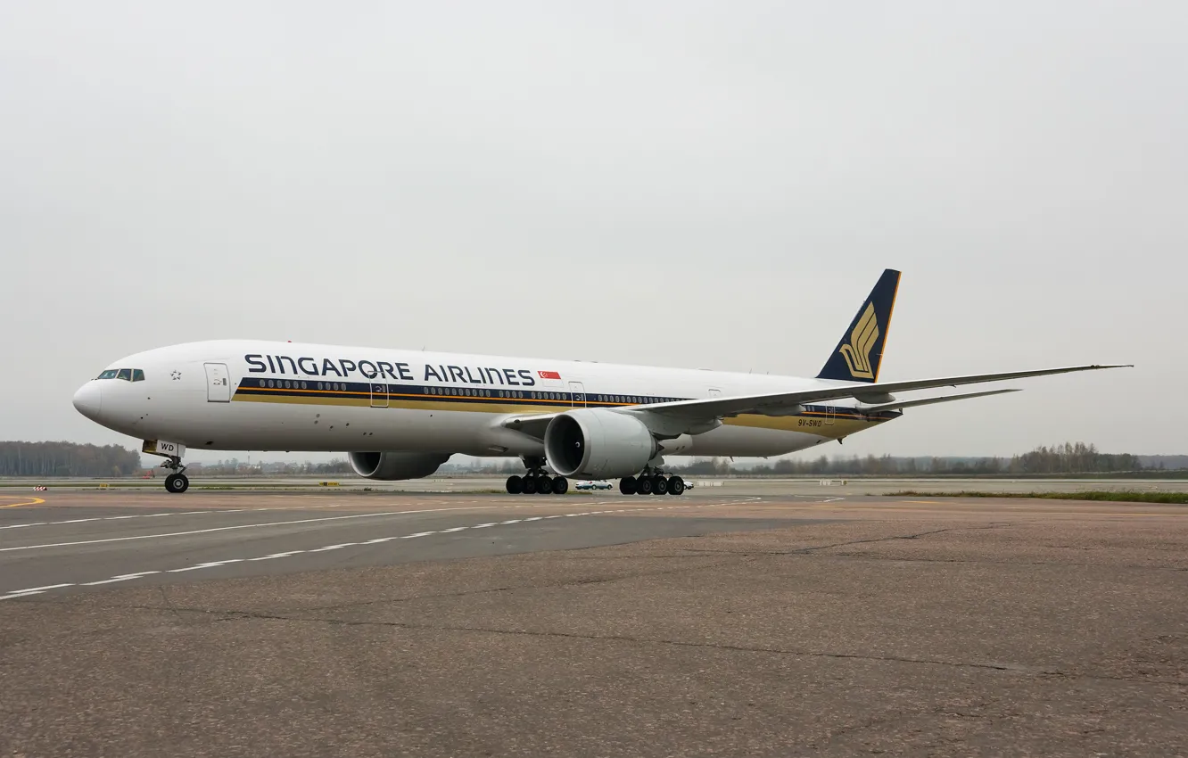 Photo wallpaper Boeing 777, The Boeing 777-312, Singapore Airlines