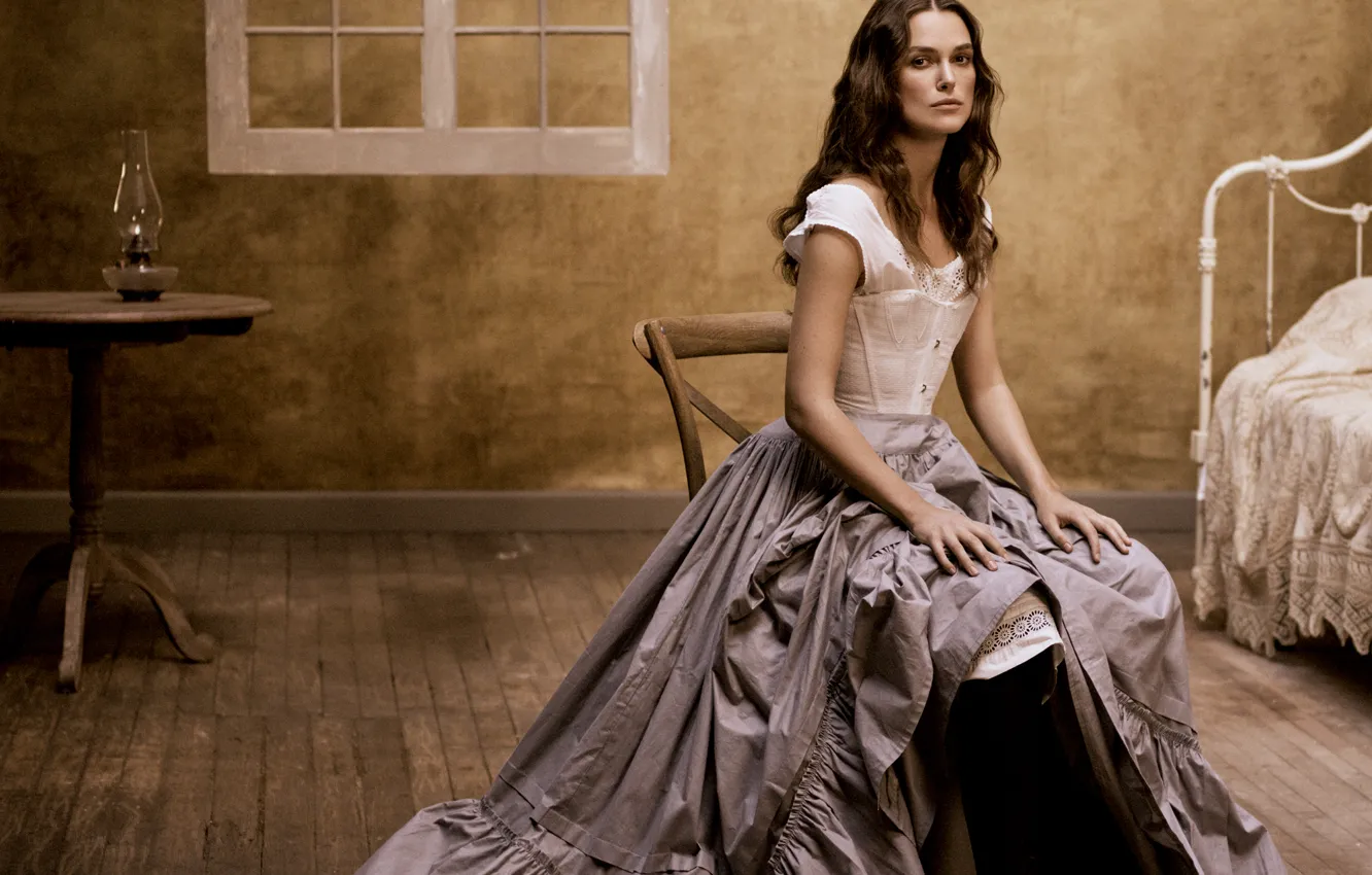 Photo wallpaper retro, room, model, dress, actress, brunette, photographer, Keira Knightley