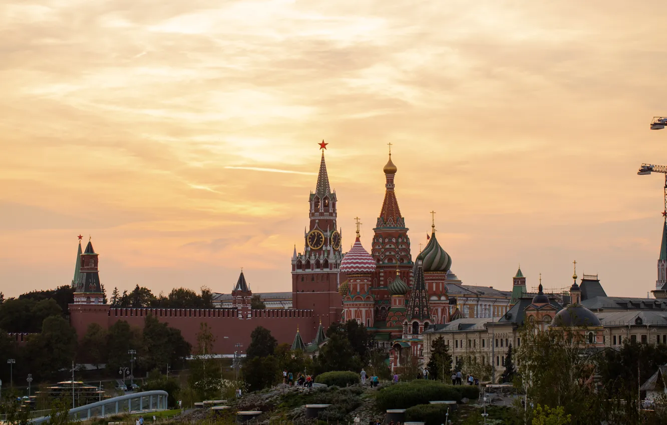 Photo wallpaper Sunset, The city, Moscow, The Kremlin, Zaryadye, kremlin in the evening