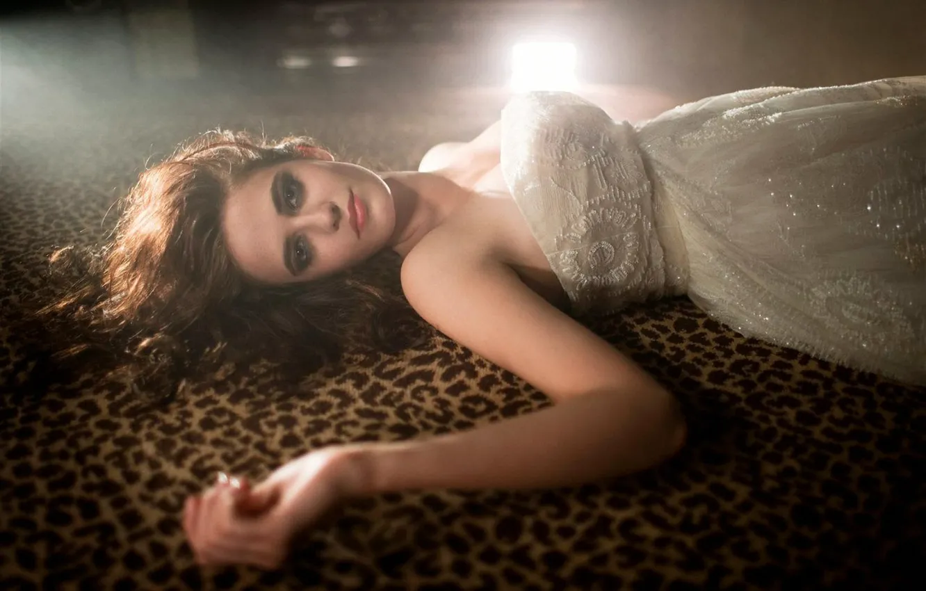 Photo wallpaper white, room, bed, dress, Eva, green, Eva Green