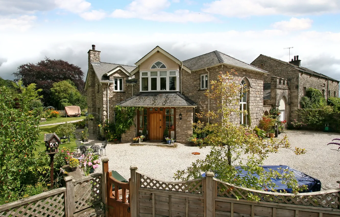 Photo wallpaper the fence, England, home, garden, Cumbria, Beetham