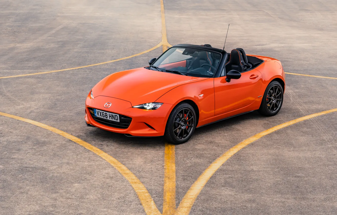Photo wallpaper The hood, Mazda, MX-5, Mazda mx-5, 30th Anniversary Edition, 2019, Mazda MX-5 30th Anniversary Edition