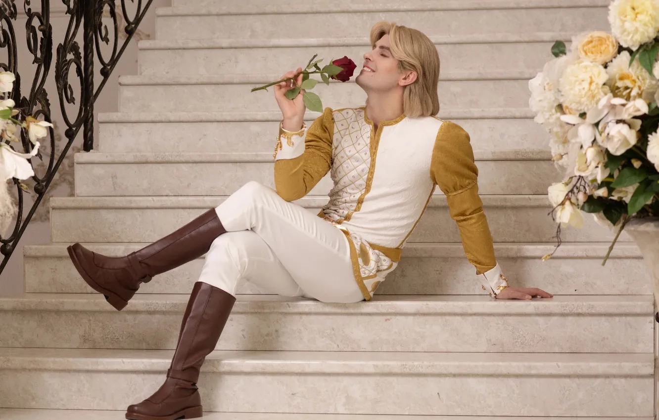 Photo wallpaper roses, bouquet, ladder, Prince, guy, Shrek, cosplay, cosplay