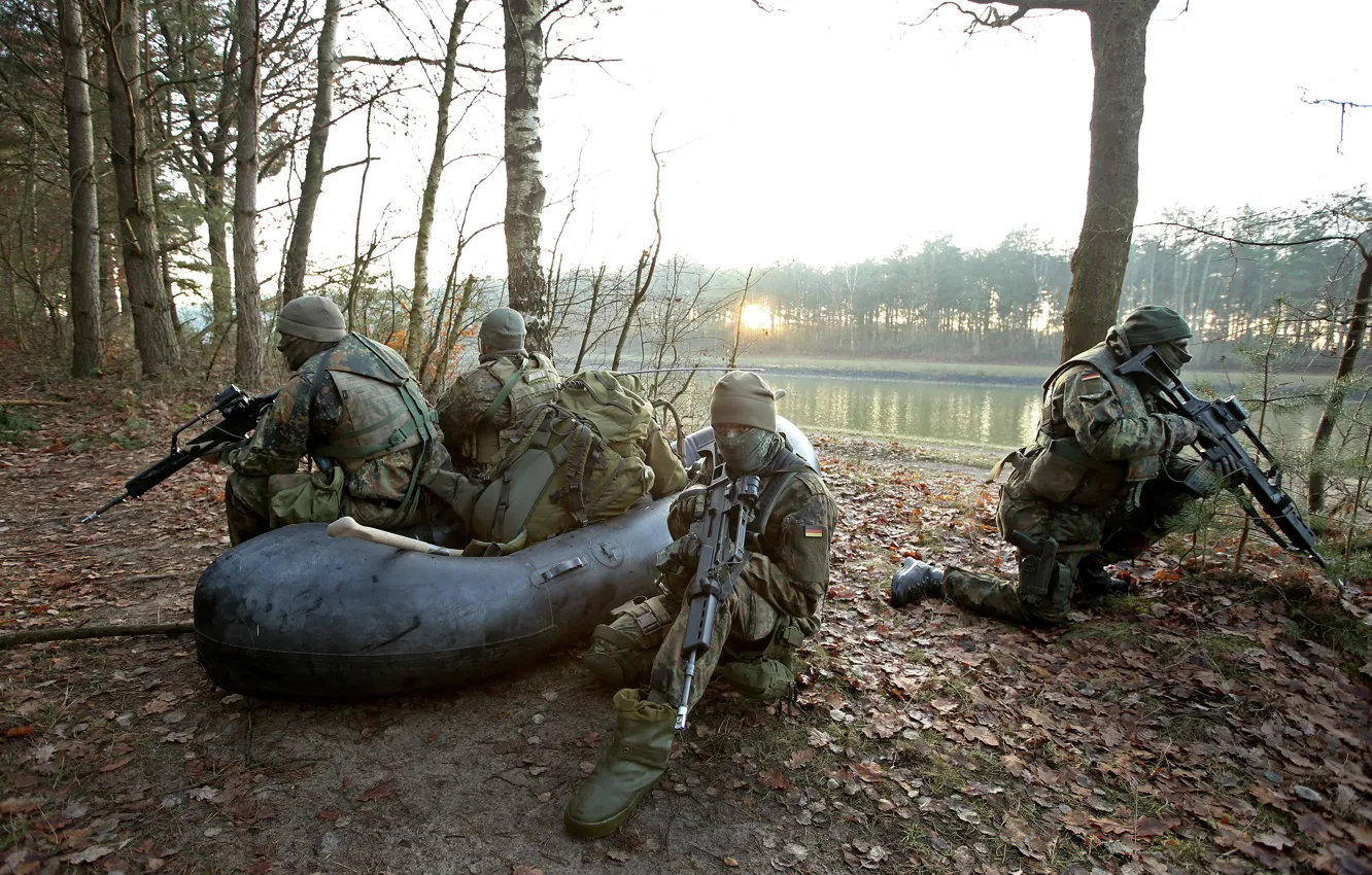 Photo wallpaper nature, inflatable boat, army, weapons, soldiers