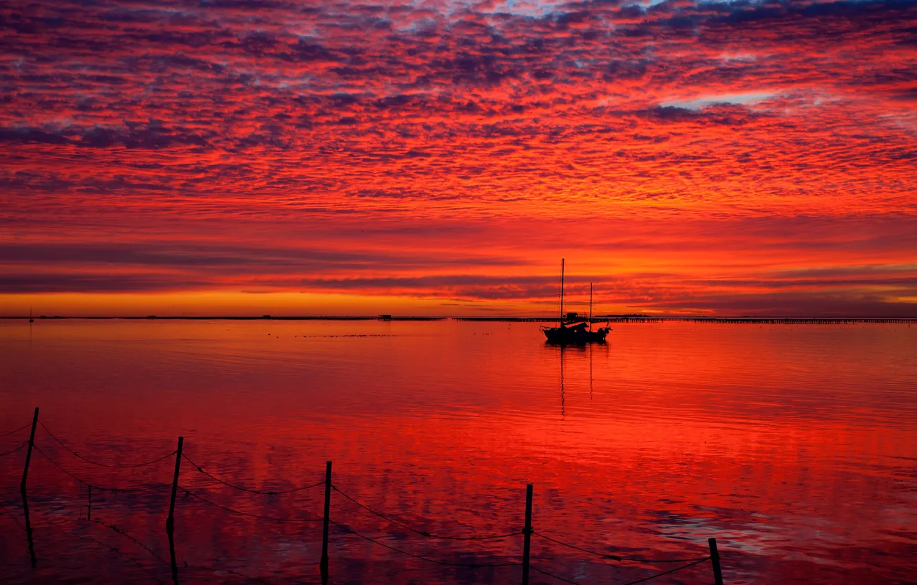 Photo wallpaper sea, the sky, clouds, sunset, network, boat, glow