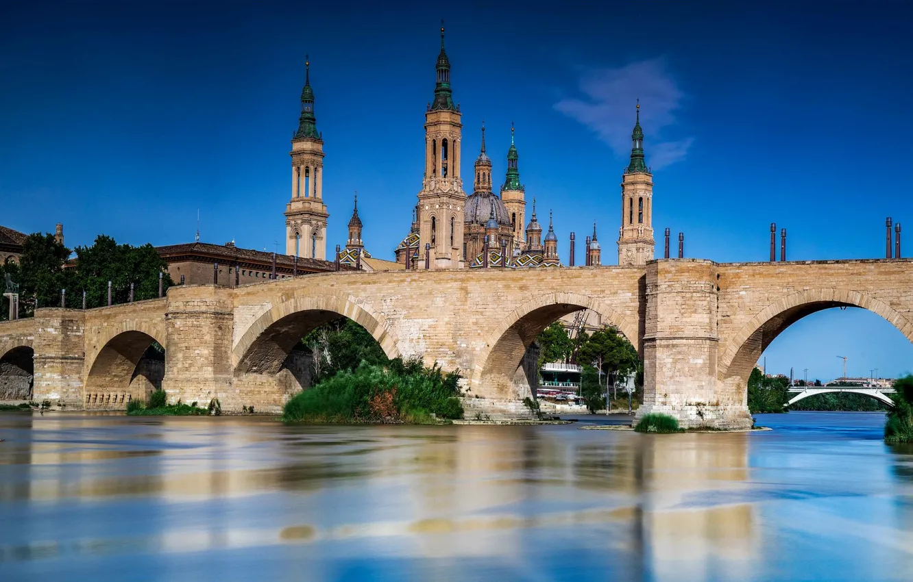 Photo wallpaper bridge, river, temple, Spain, Spain, Zaragoza, Zaragoza, Stone bridge