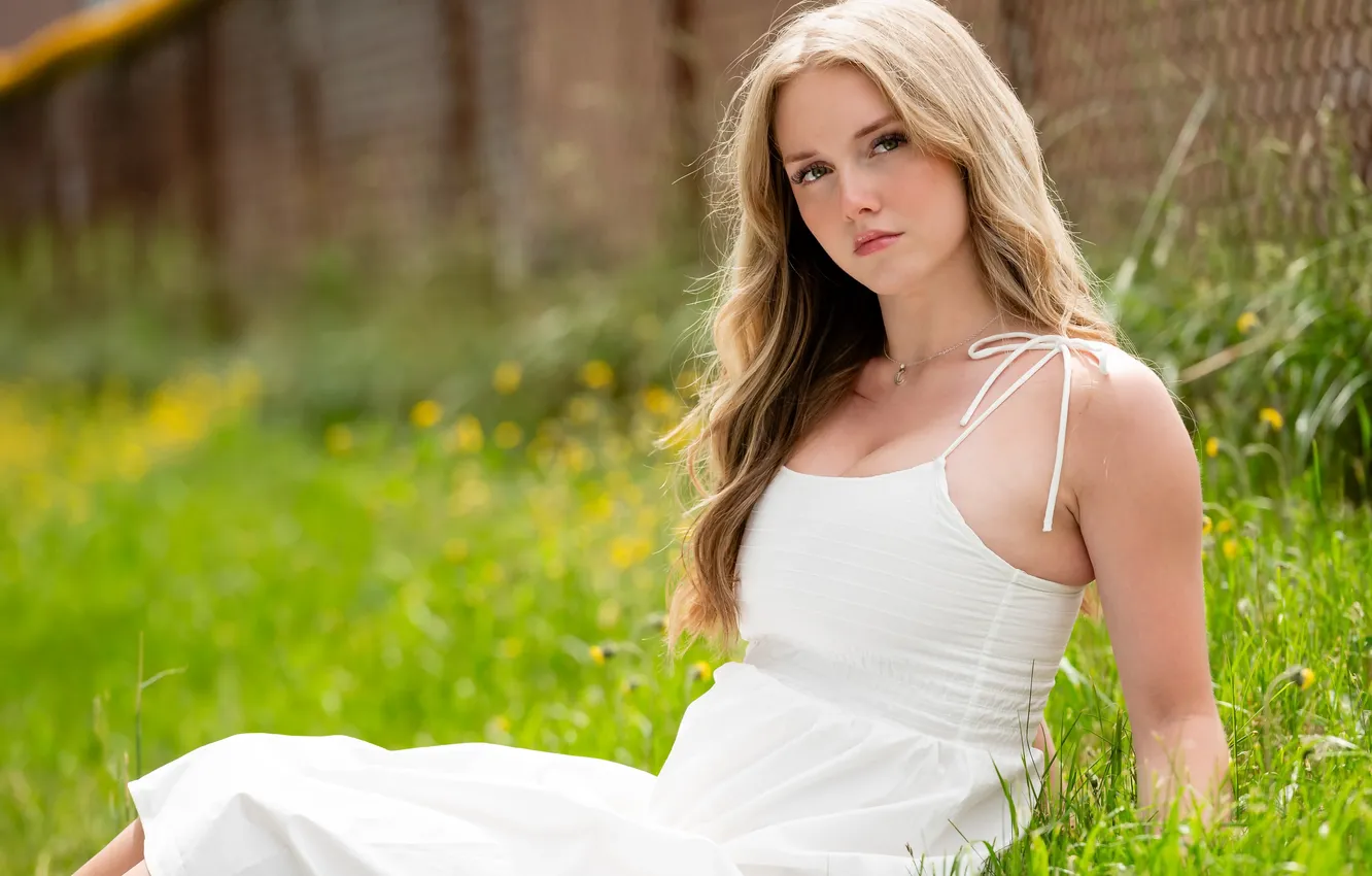 Photo wallpaper summer, girl, portrait, Chloe