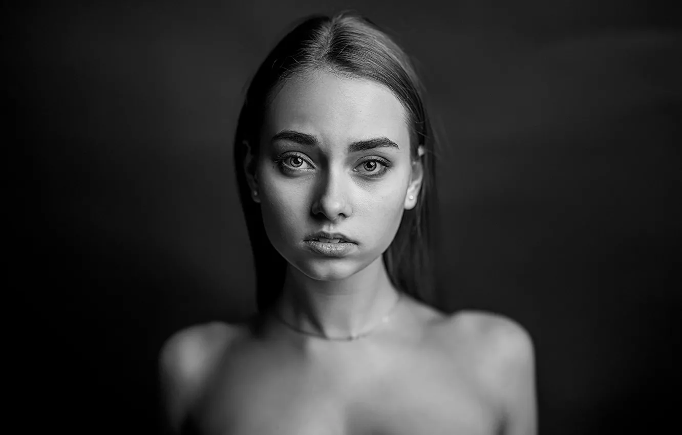 Photo wallpaper background, portrait, b & W photo