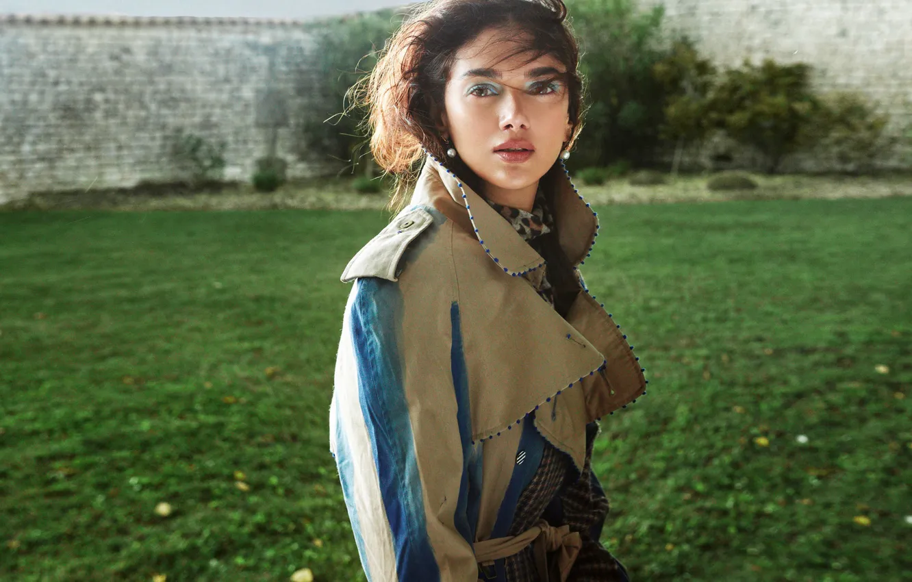 Photo wallpaper girl, hot, sexy, fashion, eyes, smile, beautiful, figure